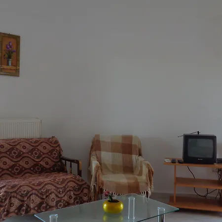 Mouses-x Apartamento