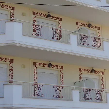 Mouses-x Nea Kallikrateia