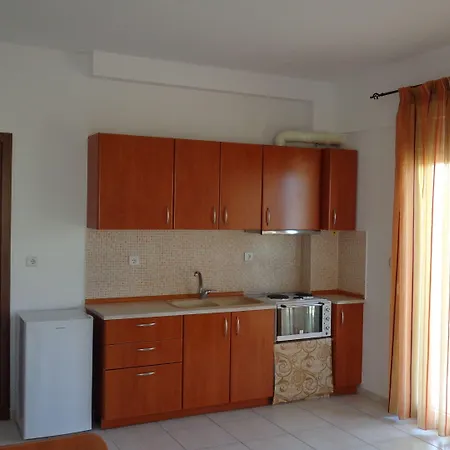 Mouses-x Apartman Nea Kallikrateia