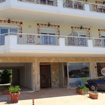 Mouses-x Apartman Nea Kallikrateia