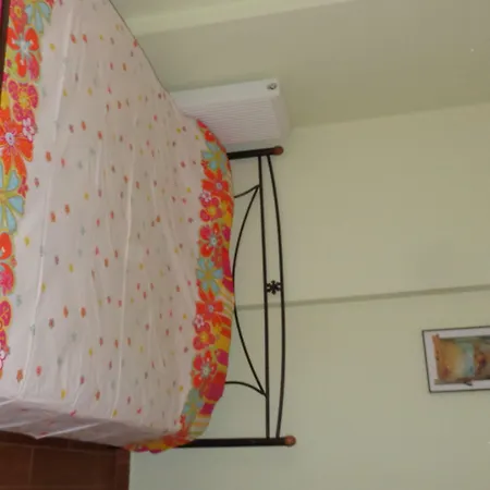 Mouses-x Nea Kallikrateia