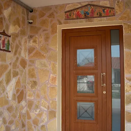 Apartament Mouses-x *